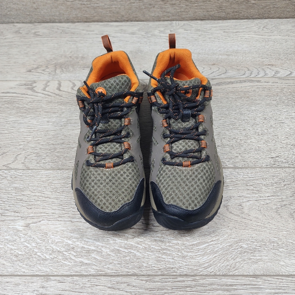 Merrell hiking boots UNISEX Men's 7.5 - Women's 9